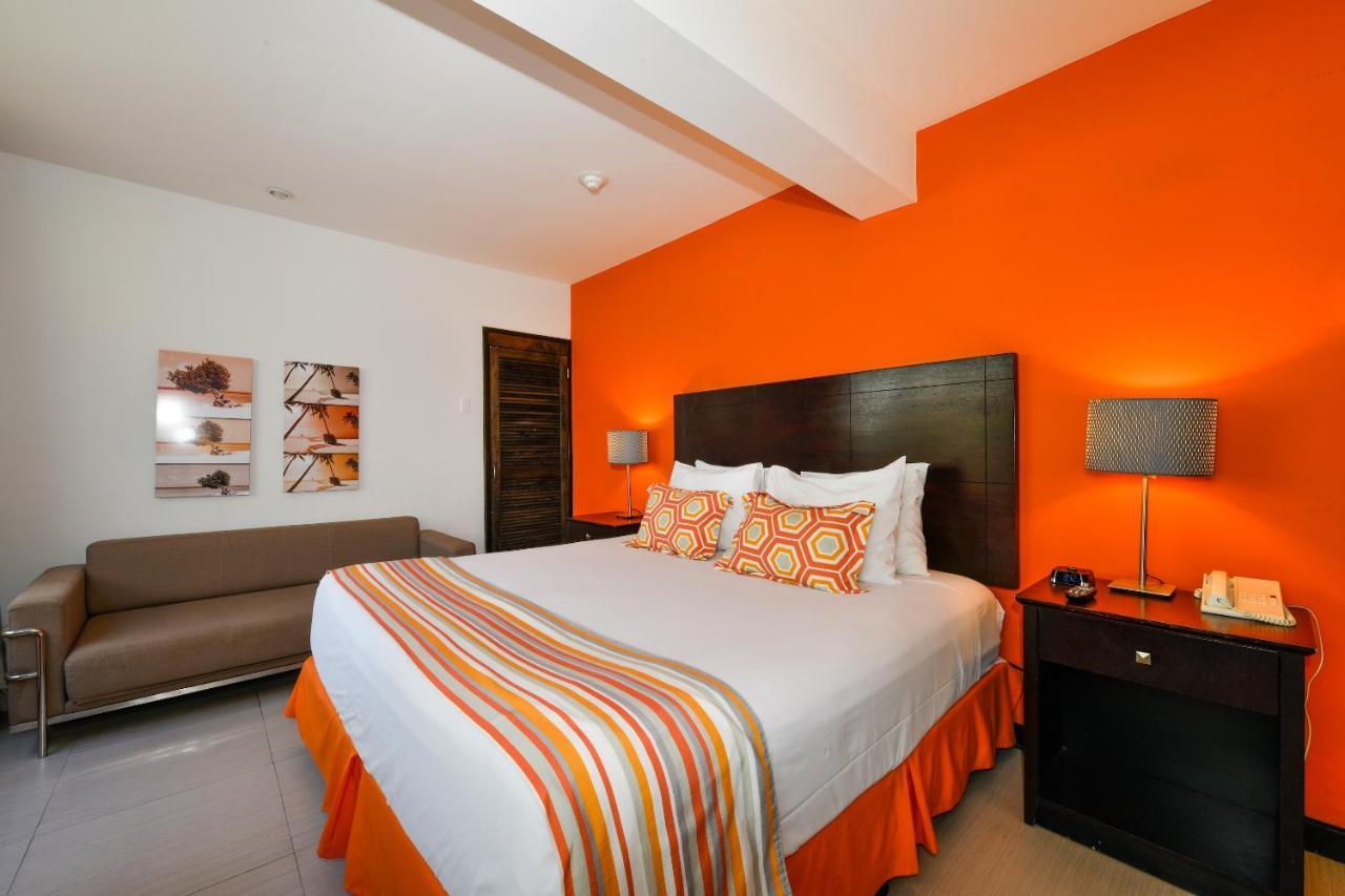 Talk Of The Town Beach Hotel & Beach Club By Gh Hoteles Oranjestad Zewnętrze zdjęcie