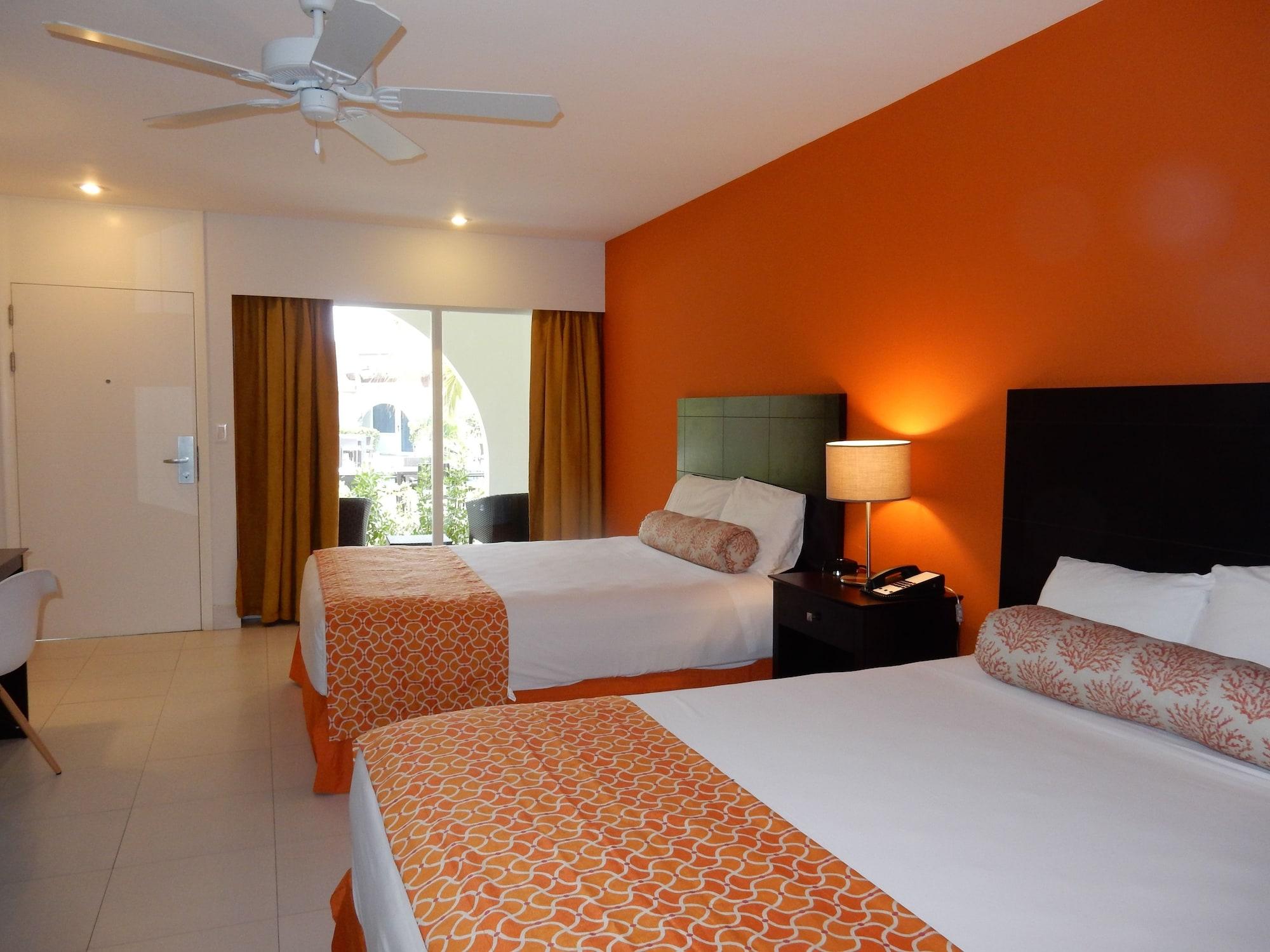 Talk Of The Town Beach Hotel & Beach Club By Gh Hoteles Oranjestad Zewnętrze zdjęcie