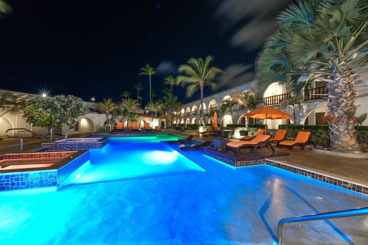 Talk Of The Town Beach Hotel & Beach Club By Gh Hoteles Oranjestad Zewnętrze zdjęcie