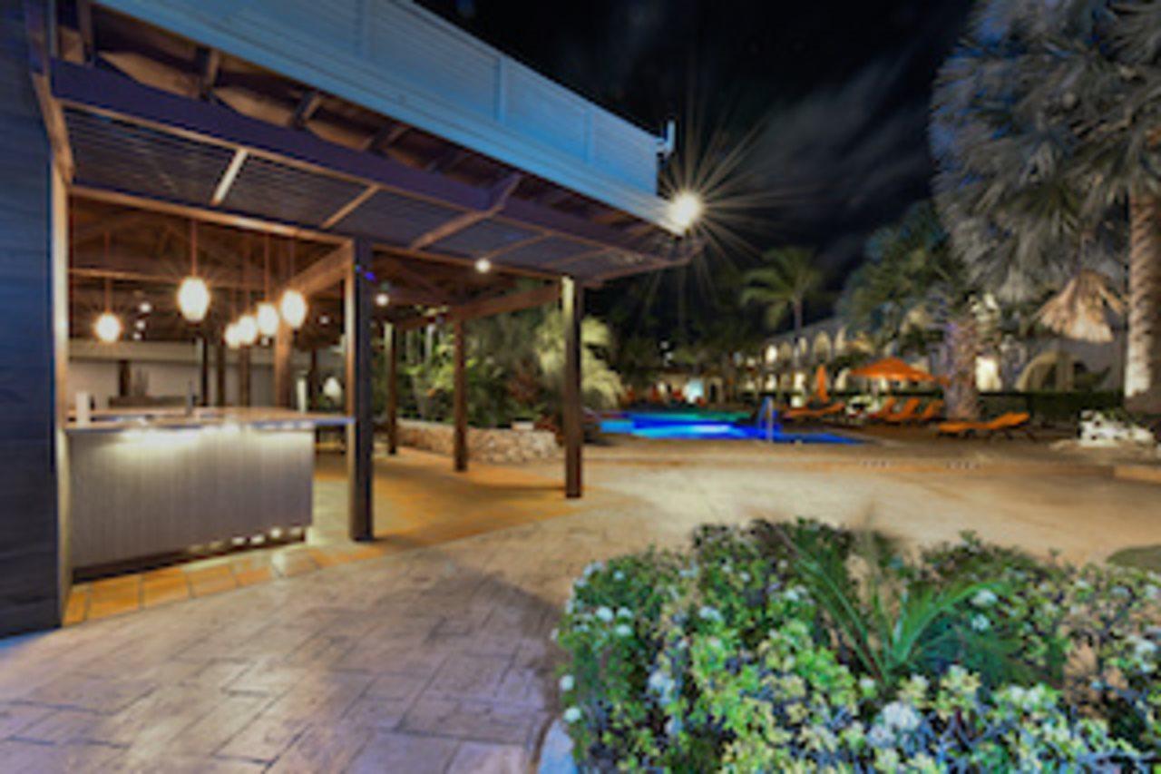 Talk Of The Town Beach Hotel & Beach Club By Gh Hoteles Oranjestad Zewnętrze zdjęcie