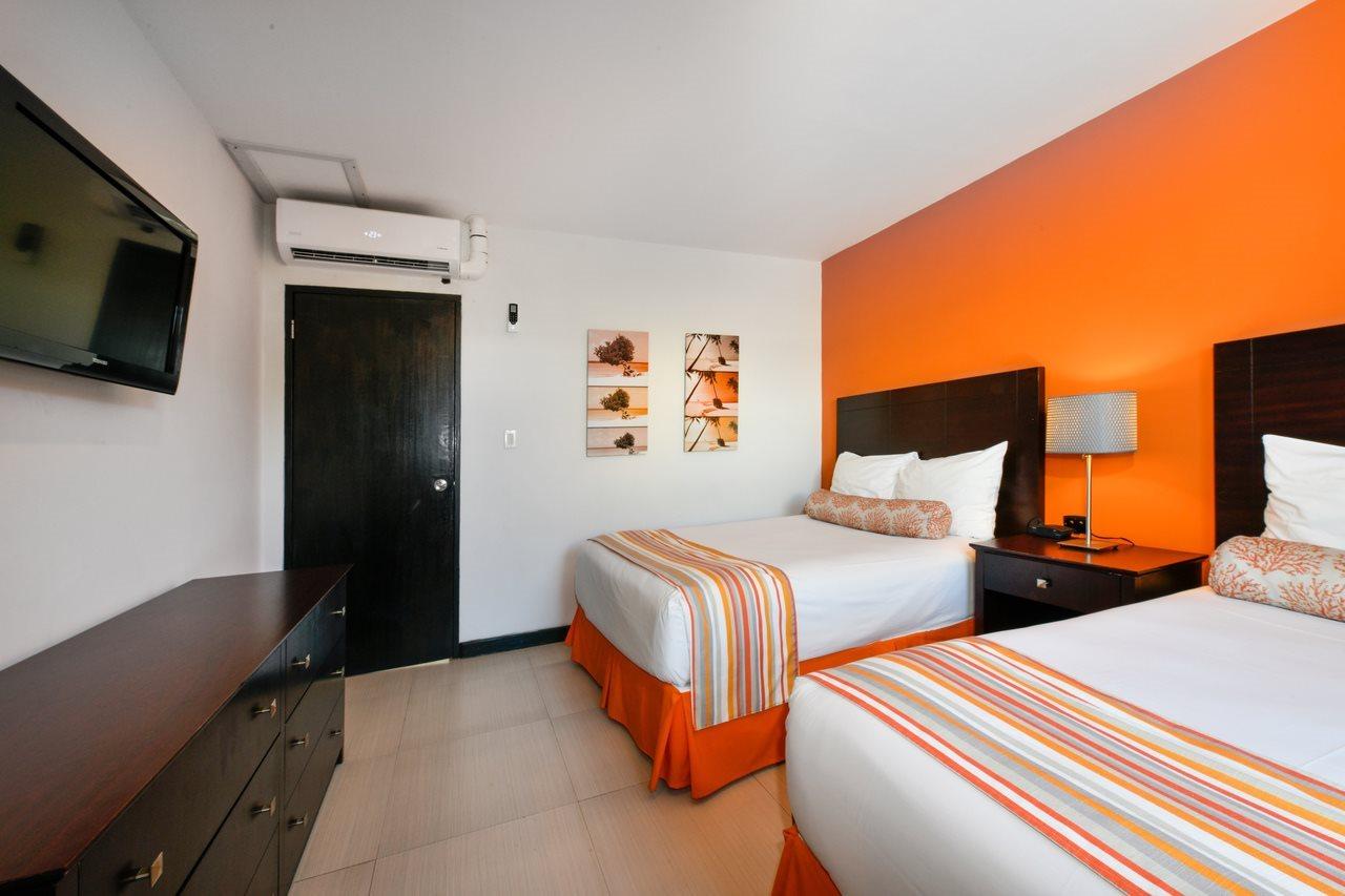 Talk Of The Town Beach Hotel & Beach Club By Gh Hoteles Oranjestad Zewnętrze zdjęcie