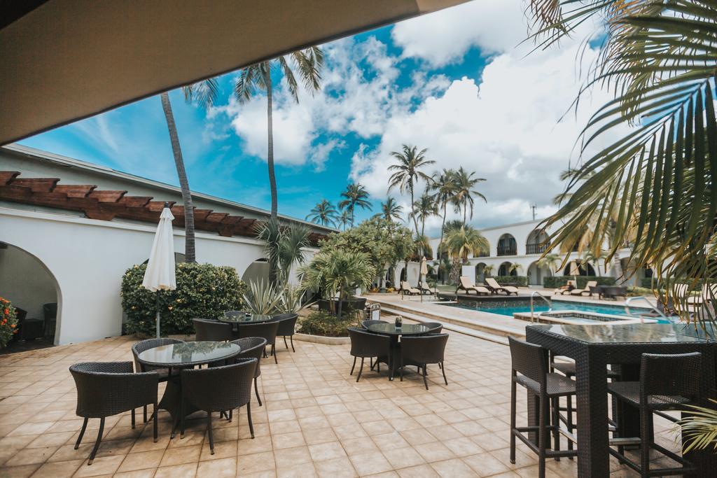 Talk Of The Town Beach Hotel & Beach Club By Gh Hoteles Oranjestad Zewnętrze zdjęcie