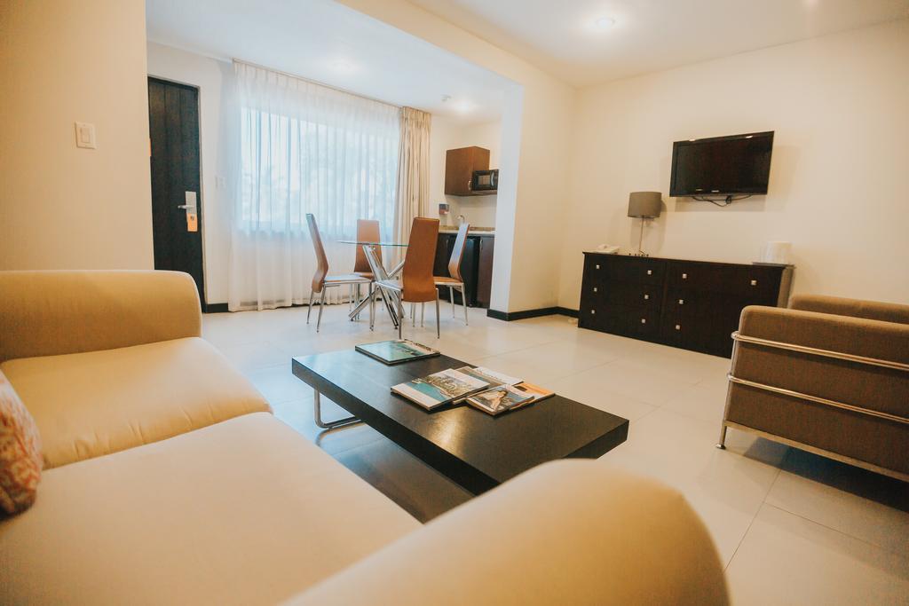 Talk Of The Town Beach Hotel & Beach Club By Gh Hoteles Oranjestad Zewnętrze zdjęcie